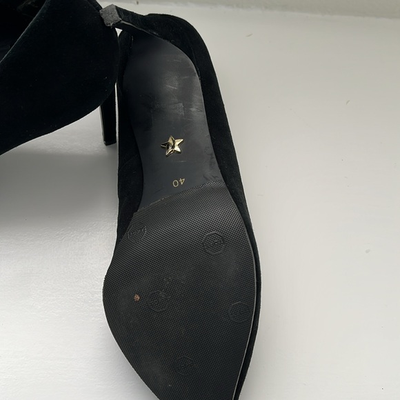 Suede Pumps - Picture 6 of 7